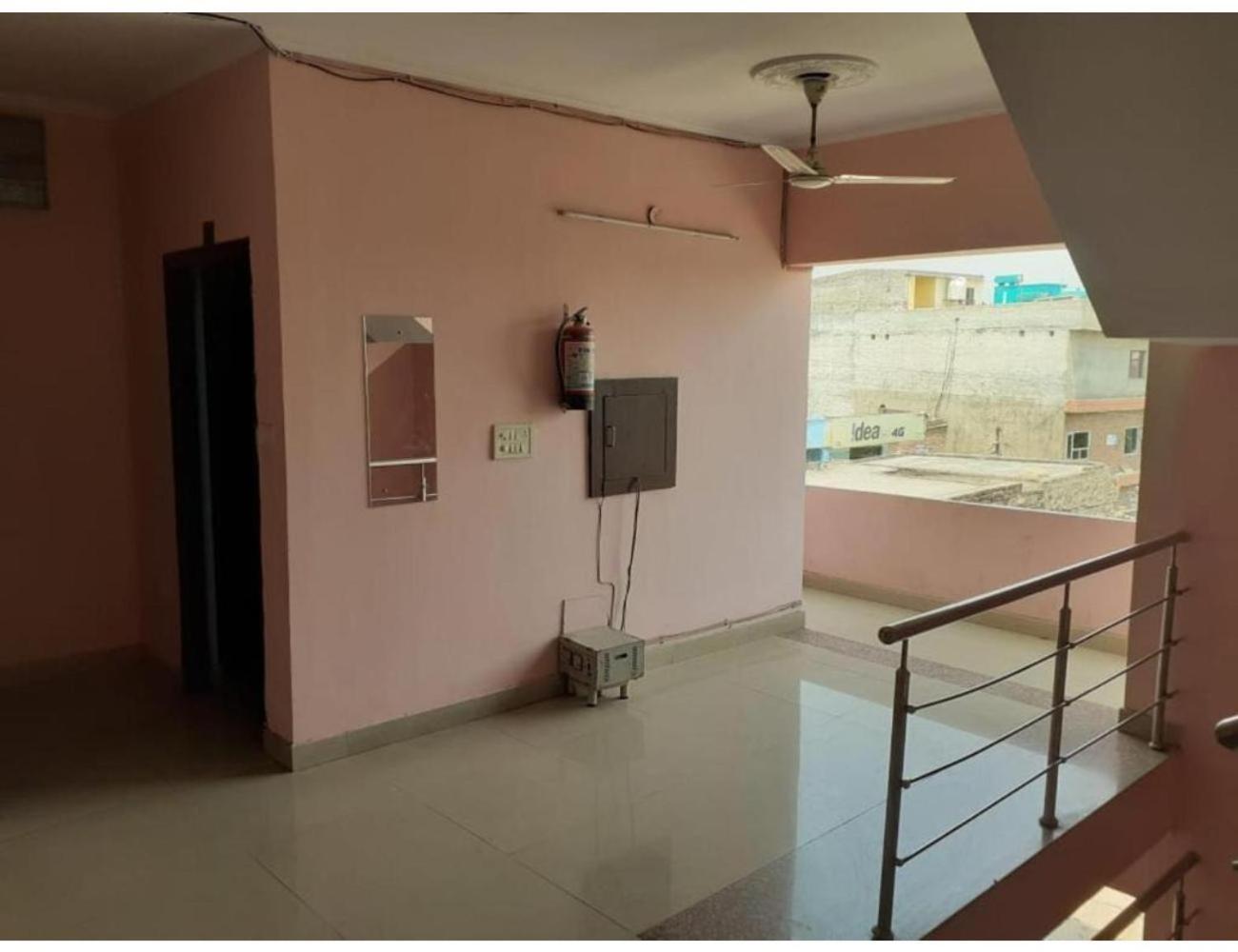 Hotel City Lodge , Chandīgarh Екстериор снимка